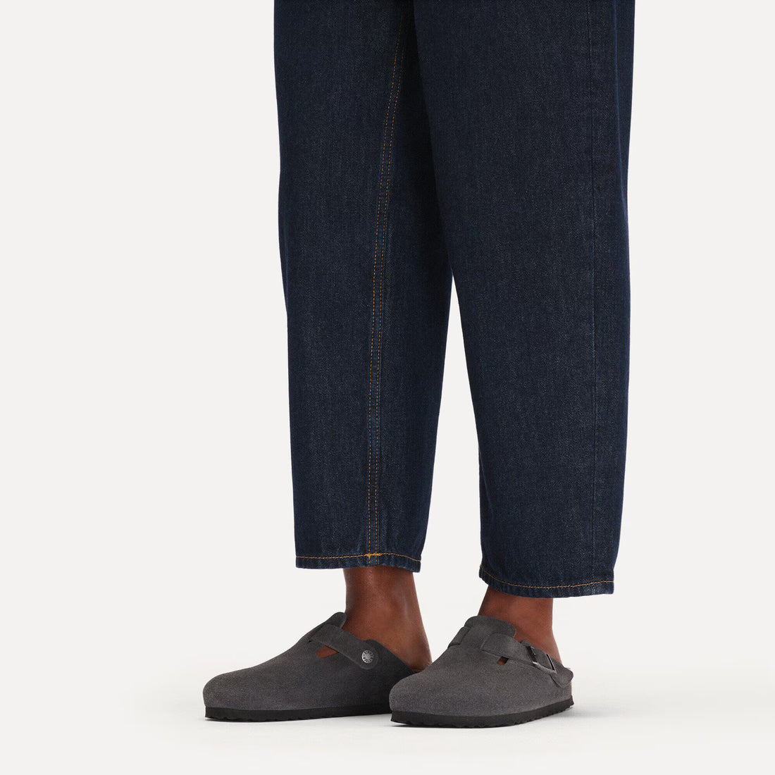 M Boston Charcoal Suede 1031676