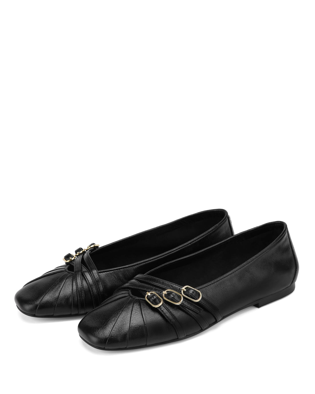 Erin Black Adira