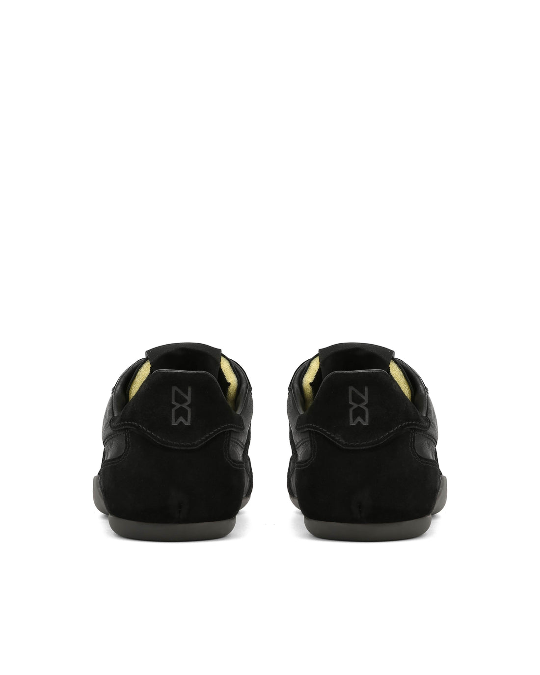 Mystic 3 Black